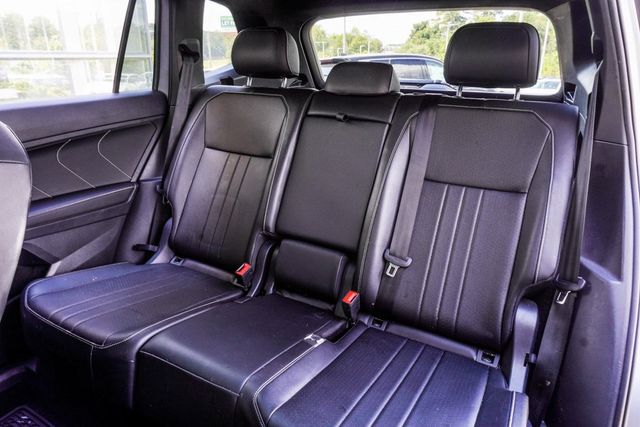 2022 Volkswagen Tiguan 2.0T SE R-Line Black 4MOTION - 22916882 - 32