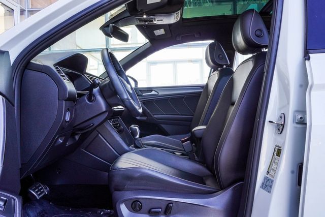 2022 Volkswagen Tiguan 2.0T SE R-Line Black 4MOTION - 22934591 - 16