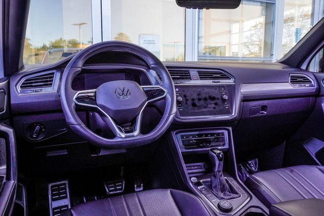 2022 Volkswagen Tiguan 2.0T SE R-Line Black 4MOTION - 22934591 - 4