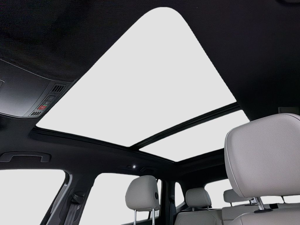 2022 Volkswagen Tiguan 2.0T SE R-Line Black 4MOTION - 22960158 - 20