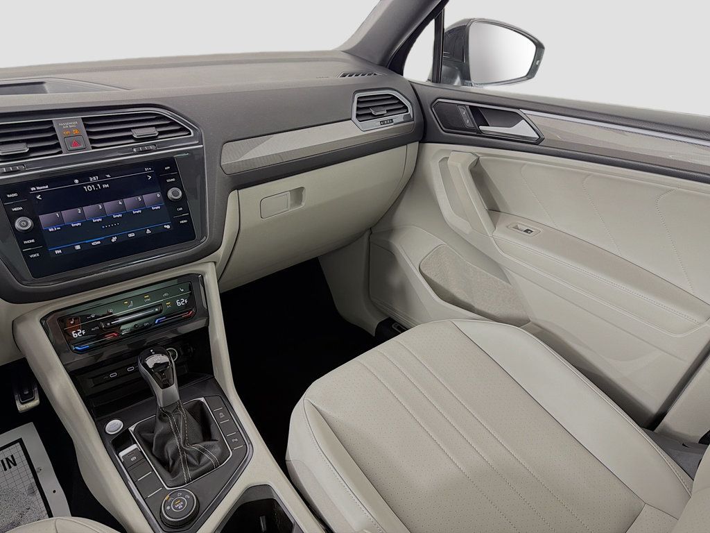 2022 Volkswagen Tiguan 2.0T SE R-Line Black 4MOTION - 22960158 - 22