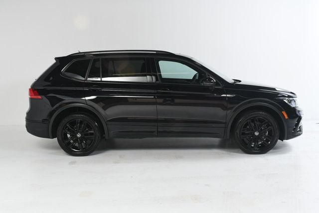 2022 Volkswagen Tiguan 2.0T SE R-Line Black 4MOTION - 22648619 - 2