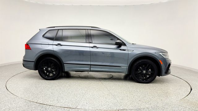2022 Volkswagen Tiguan 2.0T SE R-Line Black 4MOTION - 22972382 - 3