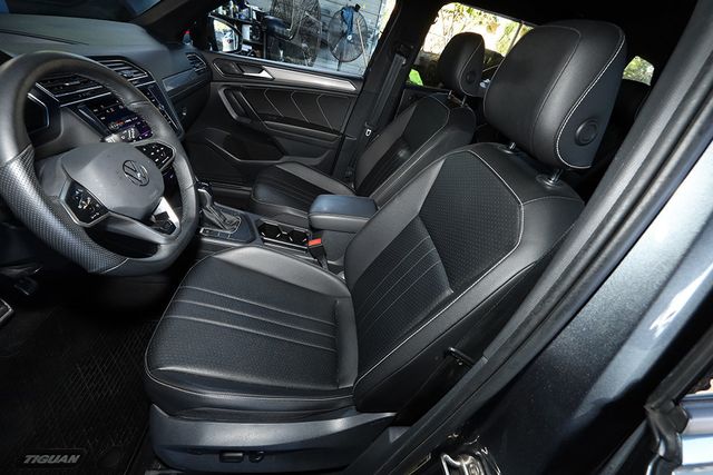 2022 VOLKSWAGEN TIGUAN 2.0T SE R-Line Black FWD - 22964729 - 10