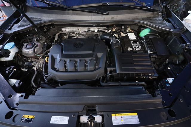 2022 VOLKSWAGEN TIGUAN 2.0T SE R-Line Black FWD - 22964729 - 33