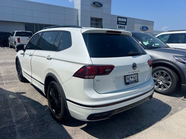 2022 Volkswagen Tiguan 2.0T SE R-Line Black FWD - 23040890 - 4