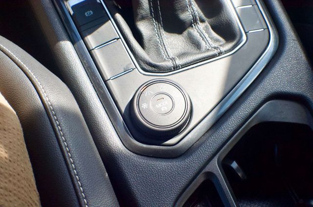 2022 Volkswagen Tiguan LocalTrade/SE-4Motion/PushButtonStart/AdaptiveCruiseControl/NAV - 23022074 - 34