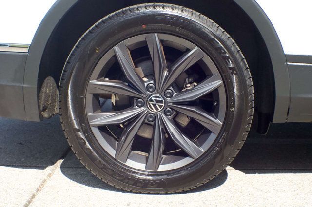 2022 Volkswagen Tiguan LocalTrade/SE-4Motion/PushButtonStart/AdaptiveCruiseControl/NAV - 23022074 - 55