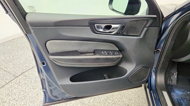 2022 Volvo S60 Recharge Plug-In Hybrid T8 eAWD PHEV R-Design Extended Range w/Advanced Pkg, 21'' Wheels - 22975984 - 10