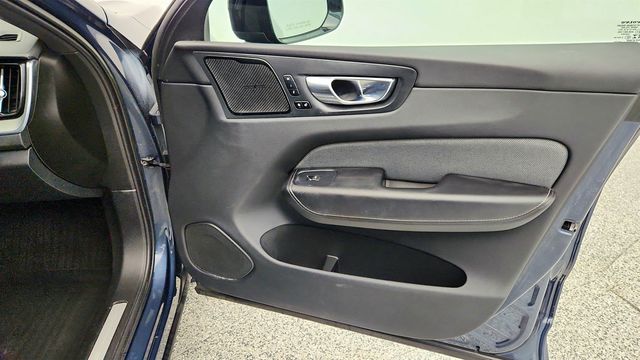 2022 Volvo S60 Recharge Plug-In Hybrid T8 eAWD PHEV R-Design Extended Range w/Advanced Pkg, 21'' Wheels - 22975984 - 26