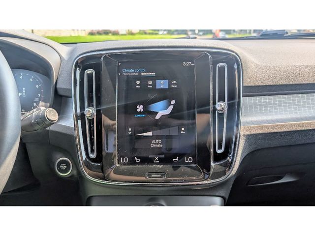 2022 Volvo XC40 T5 AWD Momentum - 22895931 - 20