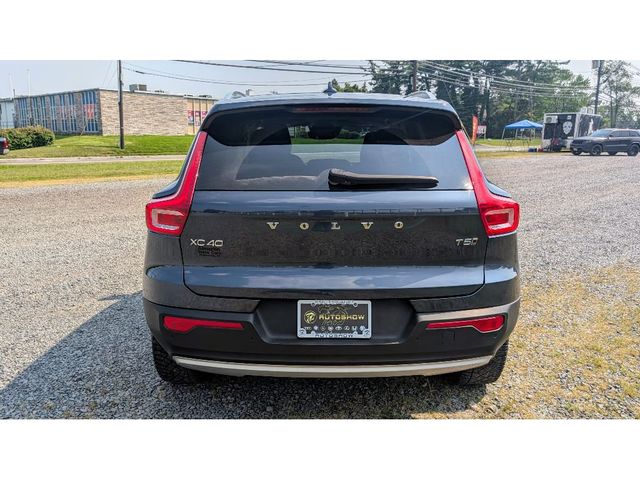 2022 Volvo XC40 T5 AWD Momentum - 22895931 - 5