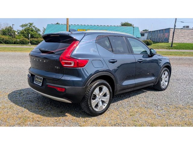 2022 Volvo XC40 T5 AWD Momentum - 22895931 - 6