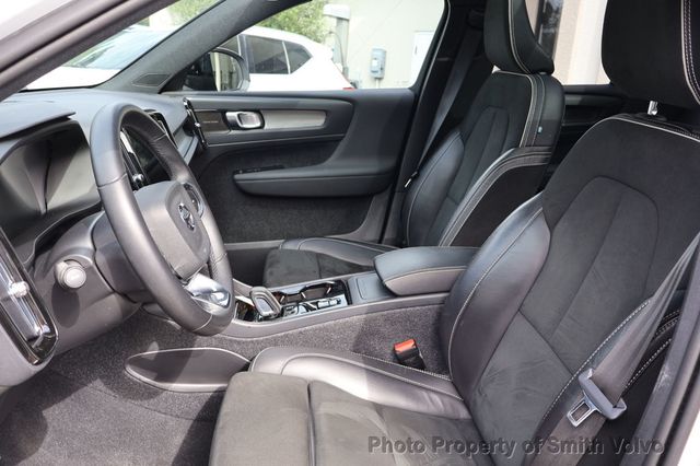 2022 Volvo XC40 T5 AWD R-Design - 23073198 - 10