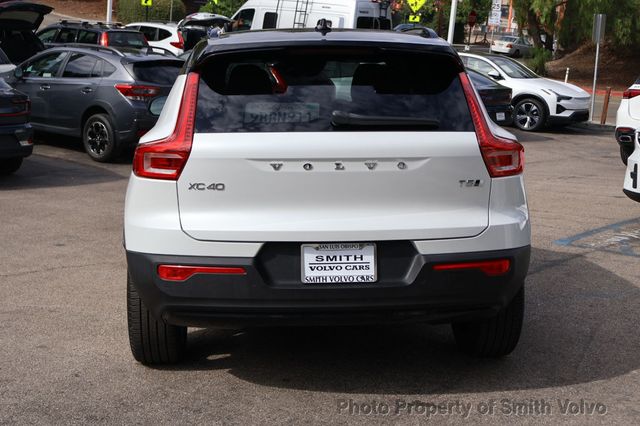 2022 Volvo XC40 T5 AWD R-Design - 23073198 - 2