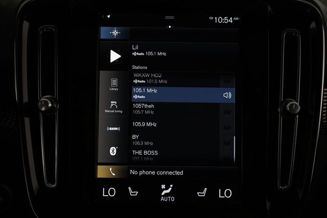 2022 Volvo XC40 T5 AWD R-Design with 20'' Wheels & Hands-Free Tailgate - 22848776 - 17