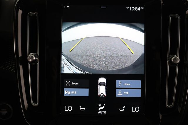 2022 Volvo XC40 T5 AWD R-Design with 20'' Wheels & Hands-Free Tailgate - 22848776 - 18