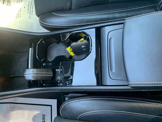 2022 Volvo XC40 Recharge Pure Electric P8 eAWD Twin - 22932056 - 10