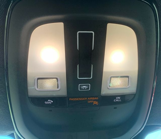 2022 Volvo XC40 Recharge Pure Electric P8 eAWD Twin - 22932056 - 12