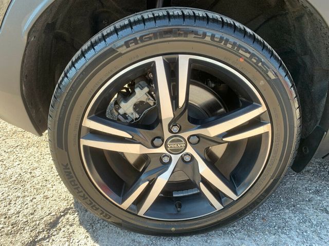 2022 Volvo XC40 Recharge Pure Electric P8 eAWD Twin - 22932056 - 28