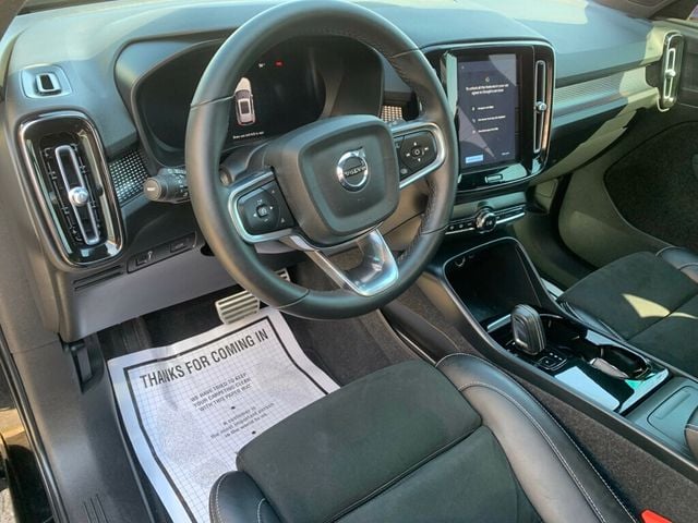 2022 Volvo XC40 Recharge Pure Electric P8 eAWD Twin - 22932056 - 5