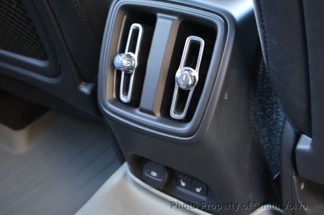 2022 Volvo XC40 Recharge Pure Electric P8 eAWD Twin Plus - 22970898 - 17