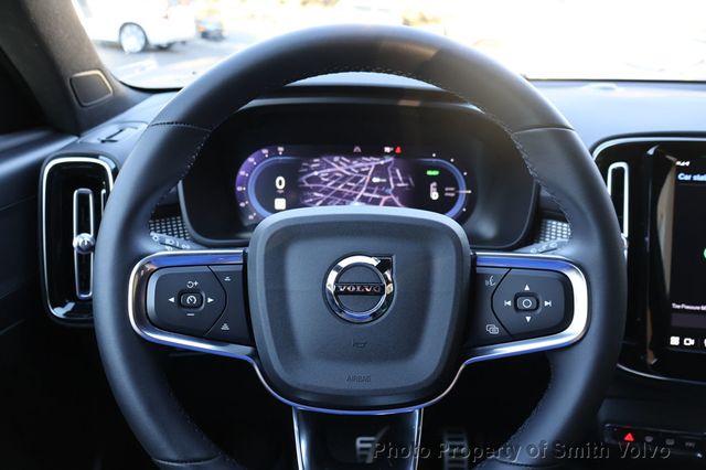 2022 Volvo XC40 Recharge Pure Electric P8 eAWD Twin Plus - 22970898 - 18