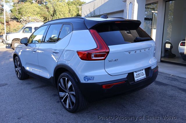2022 Volvo XC40 Recharge Pure Electric P8 eAWD Twin Plus - 22970898 - 1