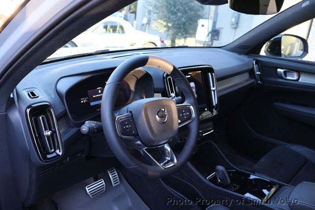 2022 Volvo XC40 Recharge Pure Electric P8 eAWD Twin Plus - 22970898 - 7