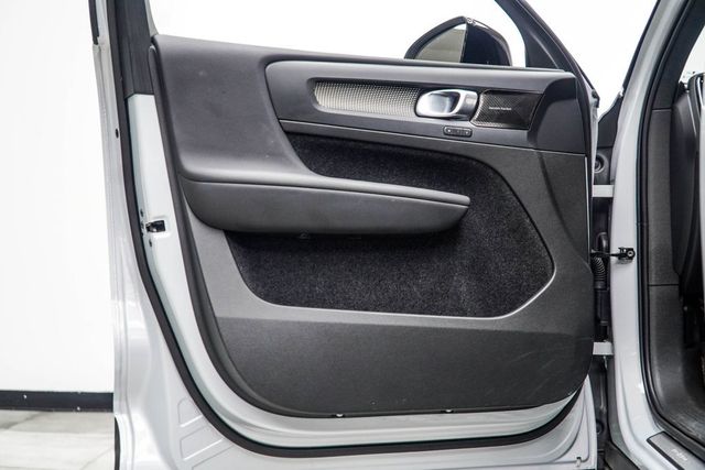 2022 Volvo XC40 Recharge Pure Electric P8 Ultimate - 23067602 - 31