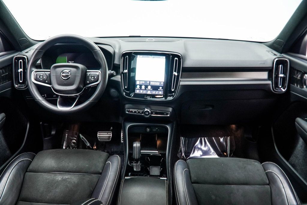 Volvo XC40 photo 5
