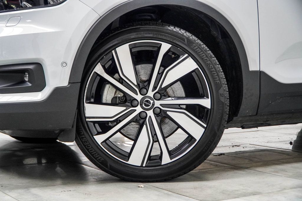 Volvo XC40 photo 6