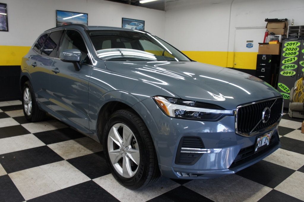 2022 Volvo XC60 1-Owner, B5 AWD Momentum - 23017180 - 1