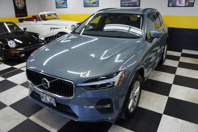 2022 Volvo XC60 1-Owner, B5 AWD Momentum - 23017180 - 22