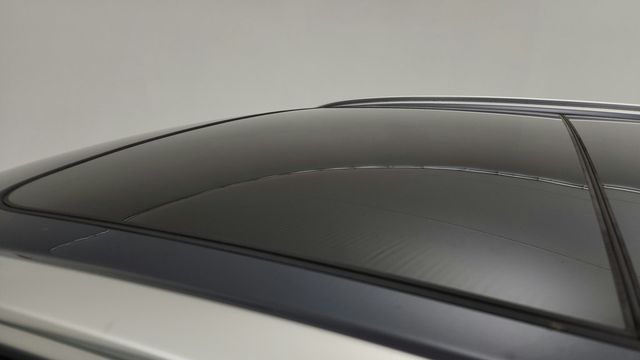 2022 Volvo XC60 B5 AWD Inscription w/ Advanced Pkg, 20'' Wheels & Climate Pkg - 23068523 - 9