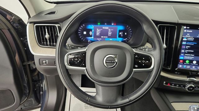 2022 Volvo XC60 B5 AWD Inscription w/ Advanced Pkg, 20'' Wheels & Climate Pkg - 23068523 - 12