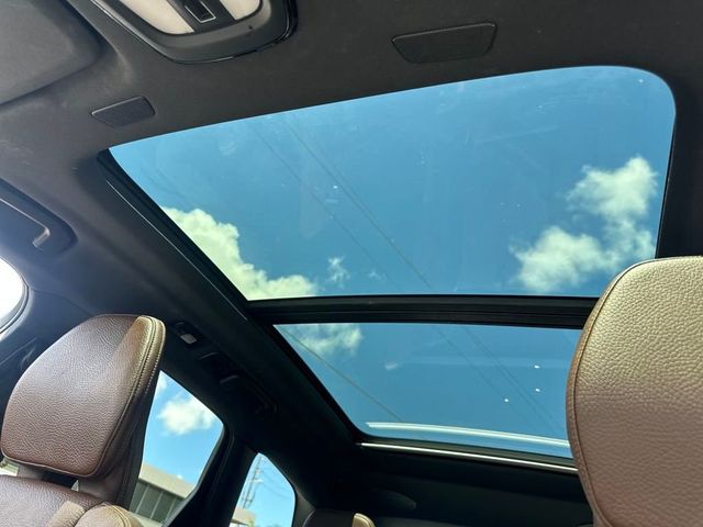 2022 Volvo XC60 B5 AWD Momentum - 22915056 - 18