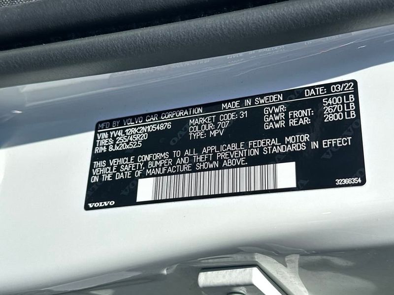 2022 Volvo XC60 B5 AWD Momentum - 22915056 - 21