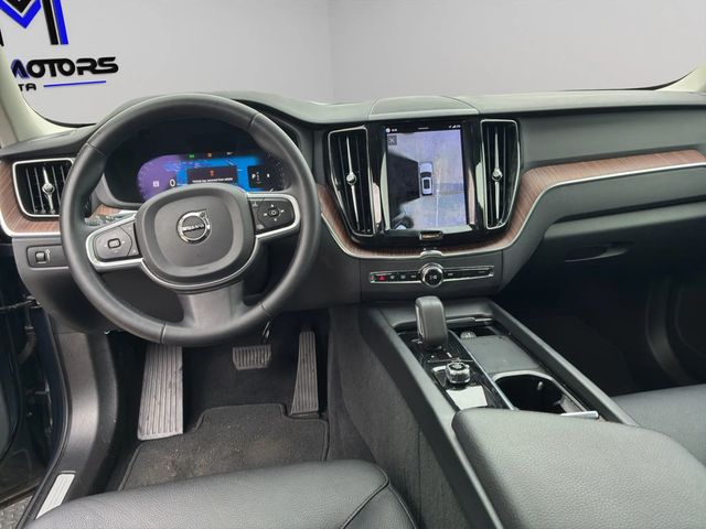 2022 Volvo XC60 B5 AWD Momentum - 23062318 - 10