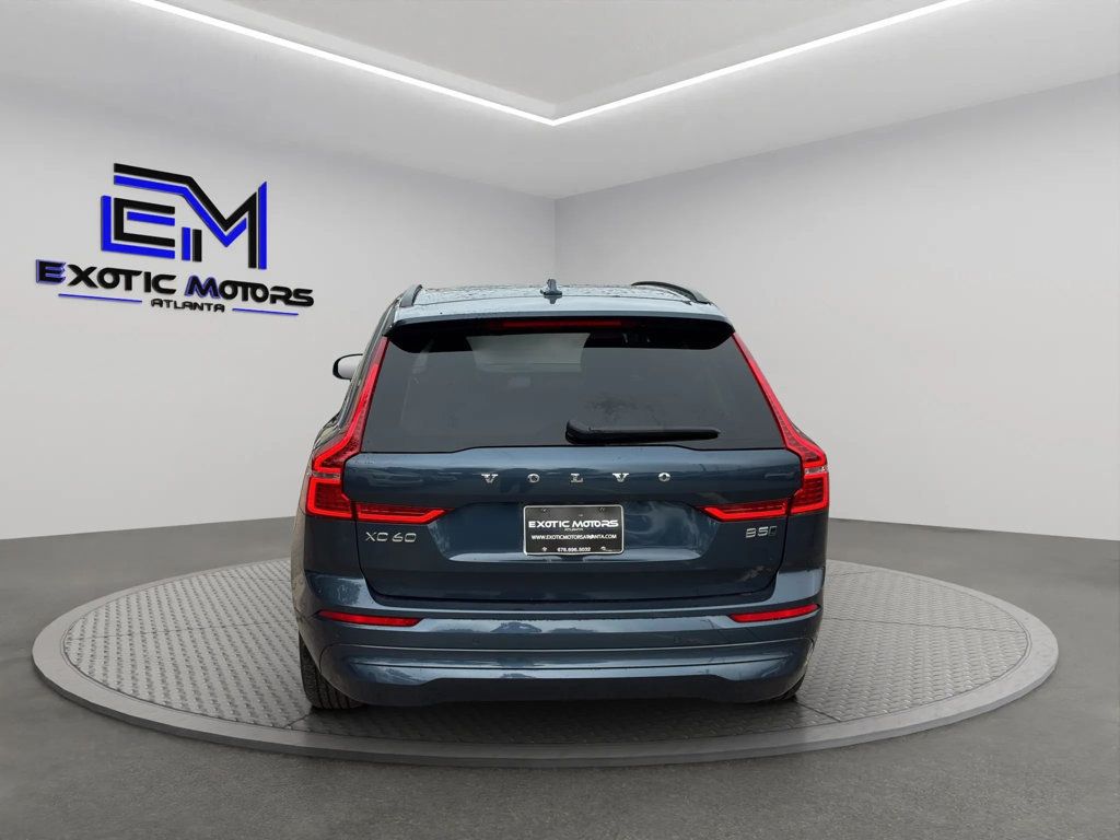 2022 Volvo XC60 B5 AWD Momentum - 23062318 - 3