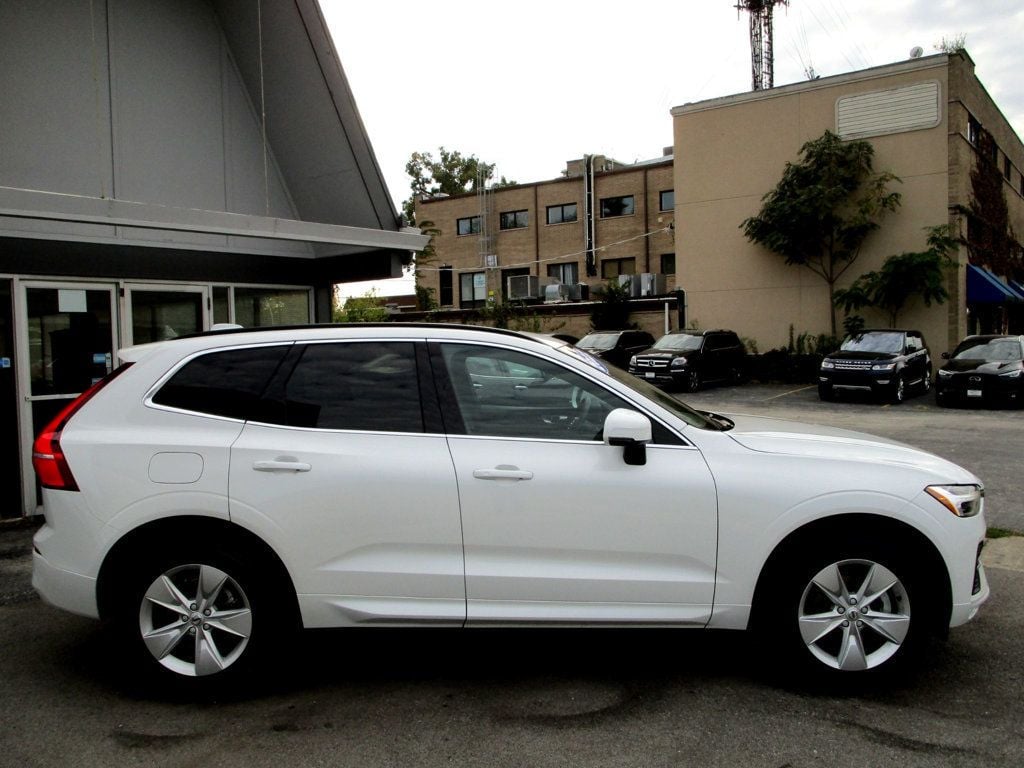 2022 Volvo XC60 B5 AWD Momentum - 23094762 - 10