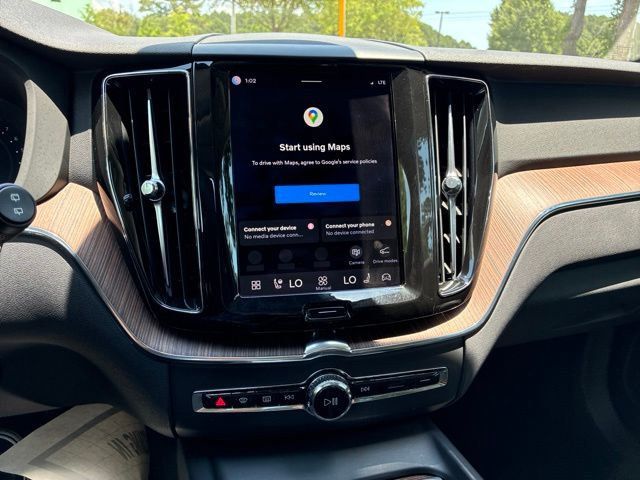 2022 Volvo XC60 B5 AWD Momentum - 23033343 - 29