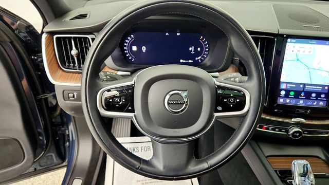 2022 Volvo XC60 B5 FWD Inscription w/ Advanced & Climate Packages + 20'' Wheels - 23041427 - 12