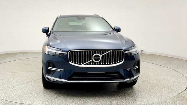 2022 Volvo XC60 B5 FWD Inscription w/ Advanced & Climate Packages + 20'' Wheels - 23041427 - 1