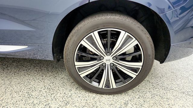 2022 Volvo XC60 B5 FWD Inscription w/ Advanced & Climate Packages + 20'' Wheels - 23041427 - 8