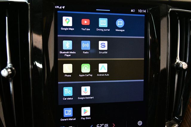 2022 Volvo XC60 B5 FWD Momentum - 22876471 - 44