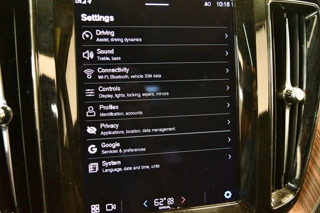 2022 Volvo XC60 B5 FWD Momentum - 22876471 - 46