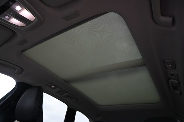 2022 Volvo XC60 B6 AWD Inscription - 22942303 - 19