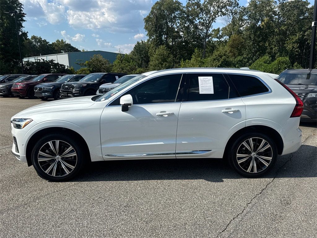 2022 Volvo XC60 Inscription photo 4