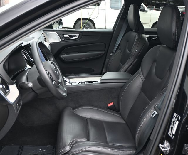 2022 Volvo XC60 B6 AWD Inscription Advanced Pkg Climate Pkg - 22942303 - 14